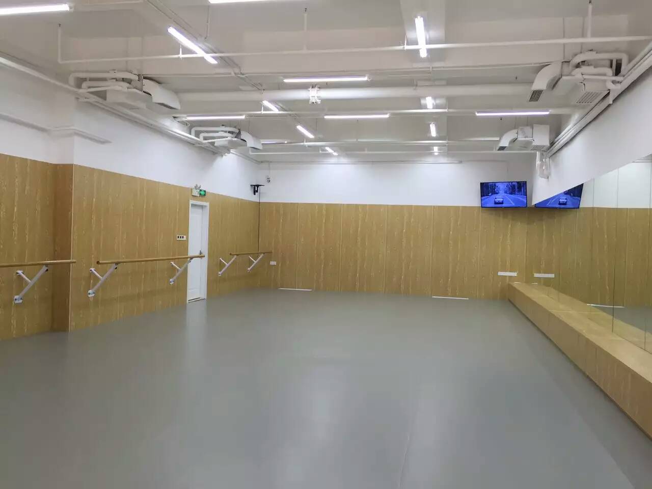 舞蹈地膠,舞蹈室地膠